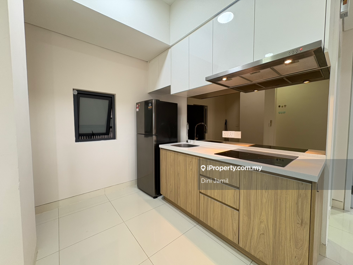 Cosy 2r2b apartment facing greeneries