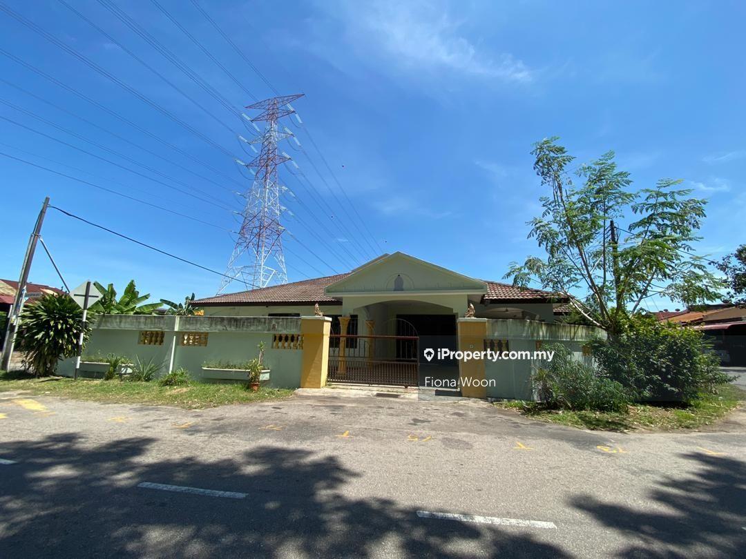 Terrace house for Sale