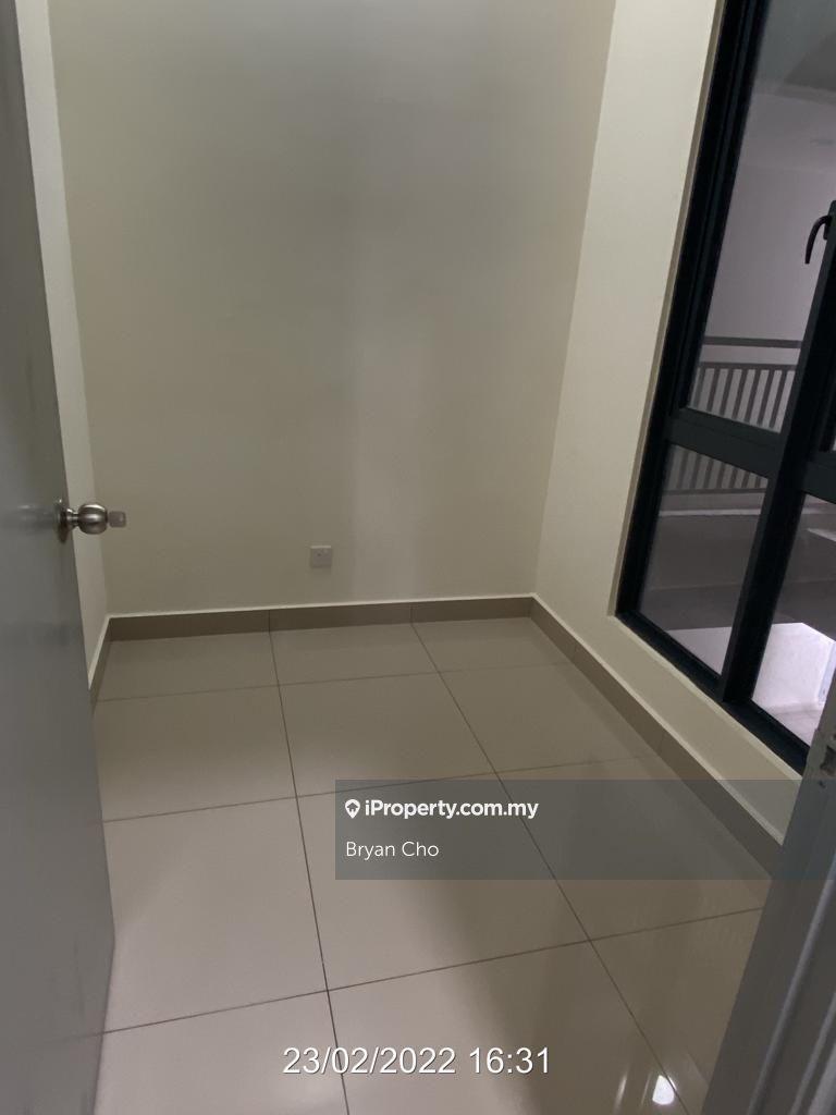 Ayuman Suites service residence Full Loan Low depo 557 sf Gombak