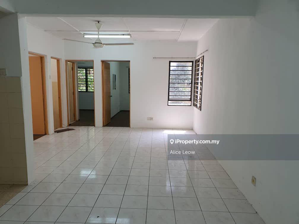 Harmoni Apartment @ Damansara Damai @ Petaling Jaya