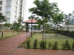Cheaper price and serious owner