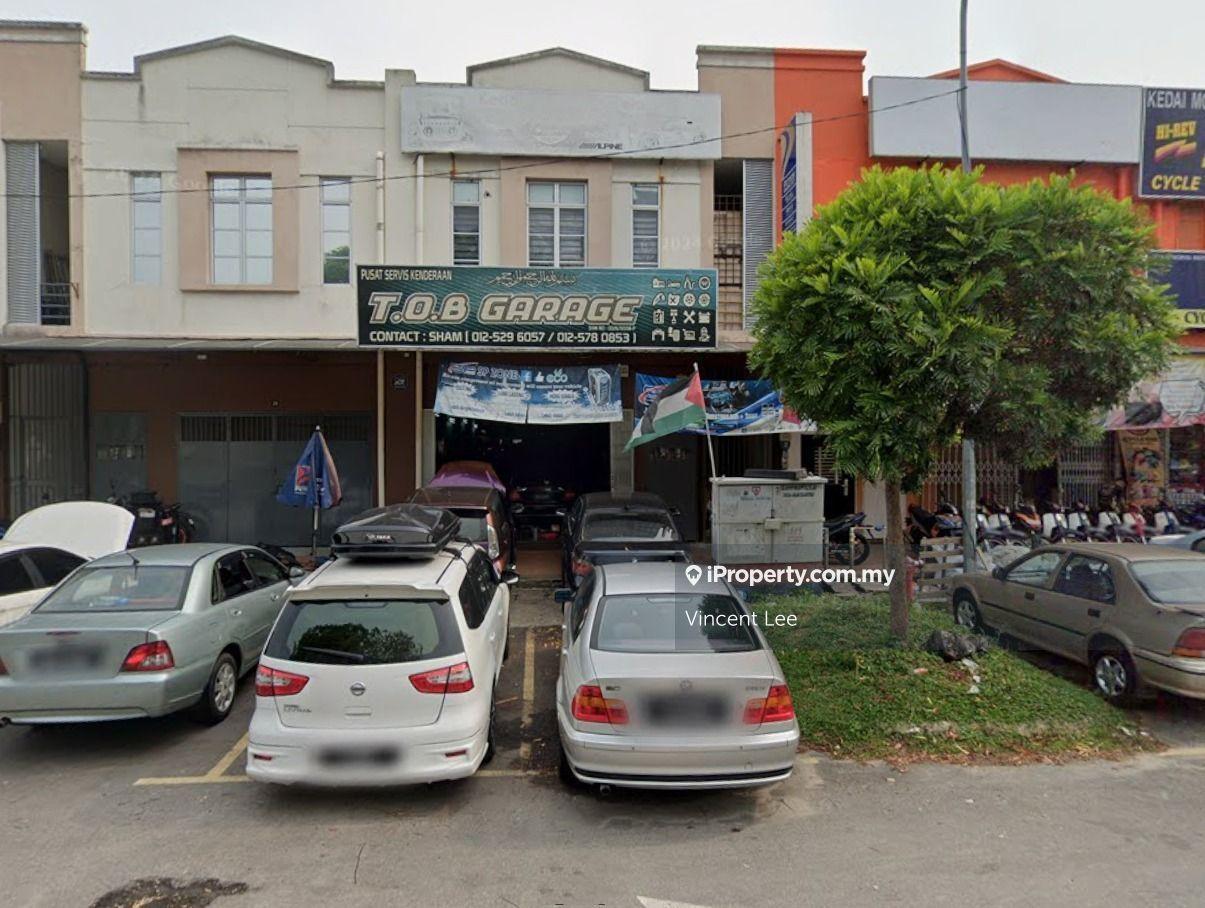 Ground Floor Shop Lot for Rent at Seksyen 32 Shah Alam