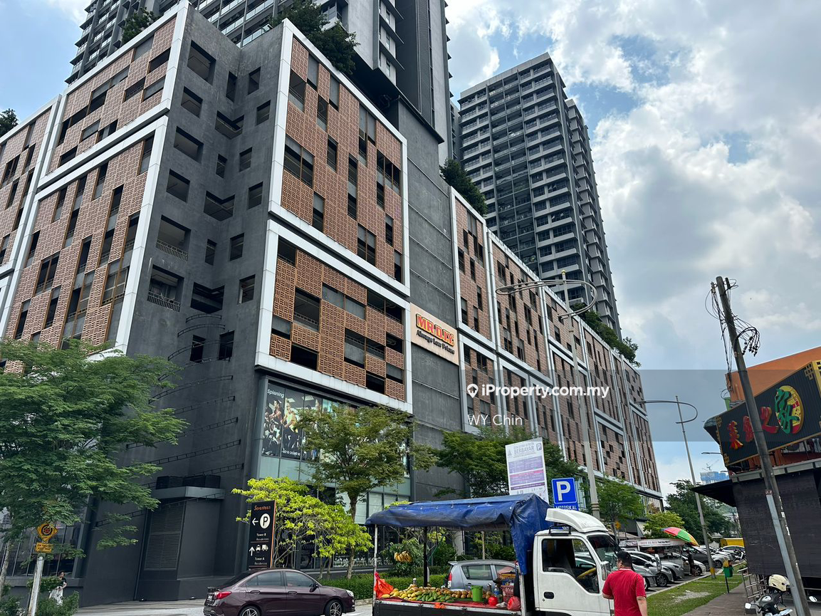 2 Storey Freehold Shop For Sale