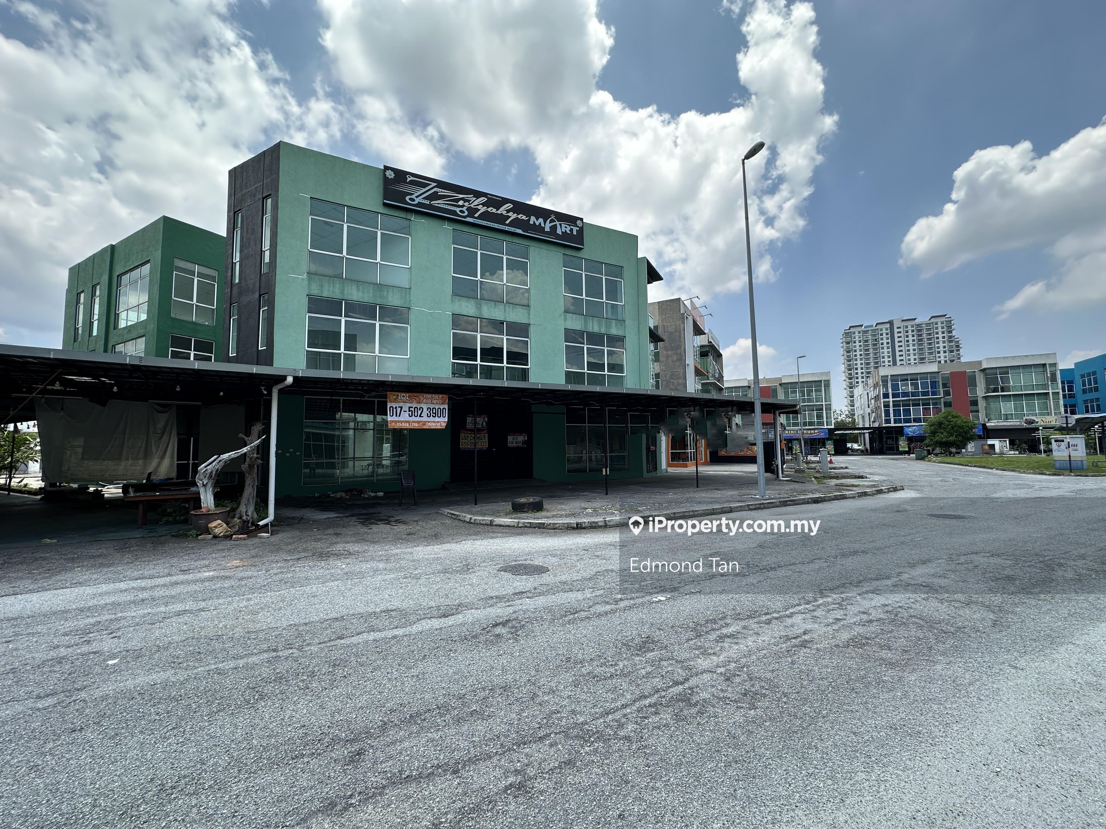 Freehold Bandar Meru Raya Ipoh 3 Storey Detached Shop With Lift