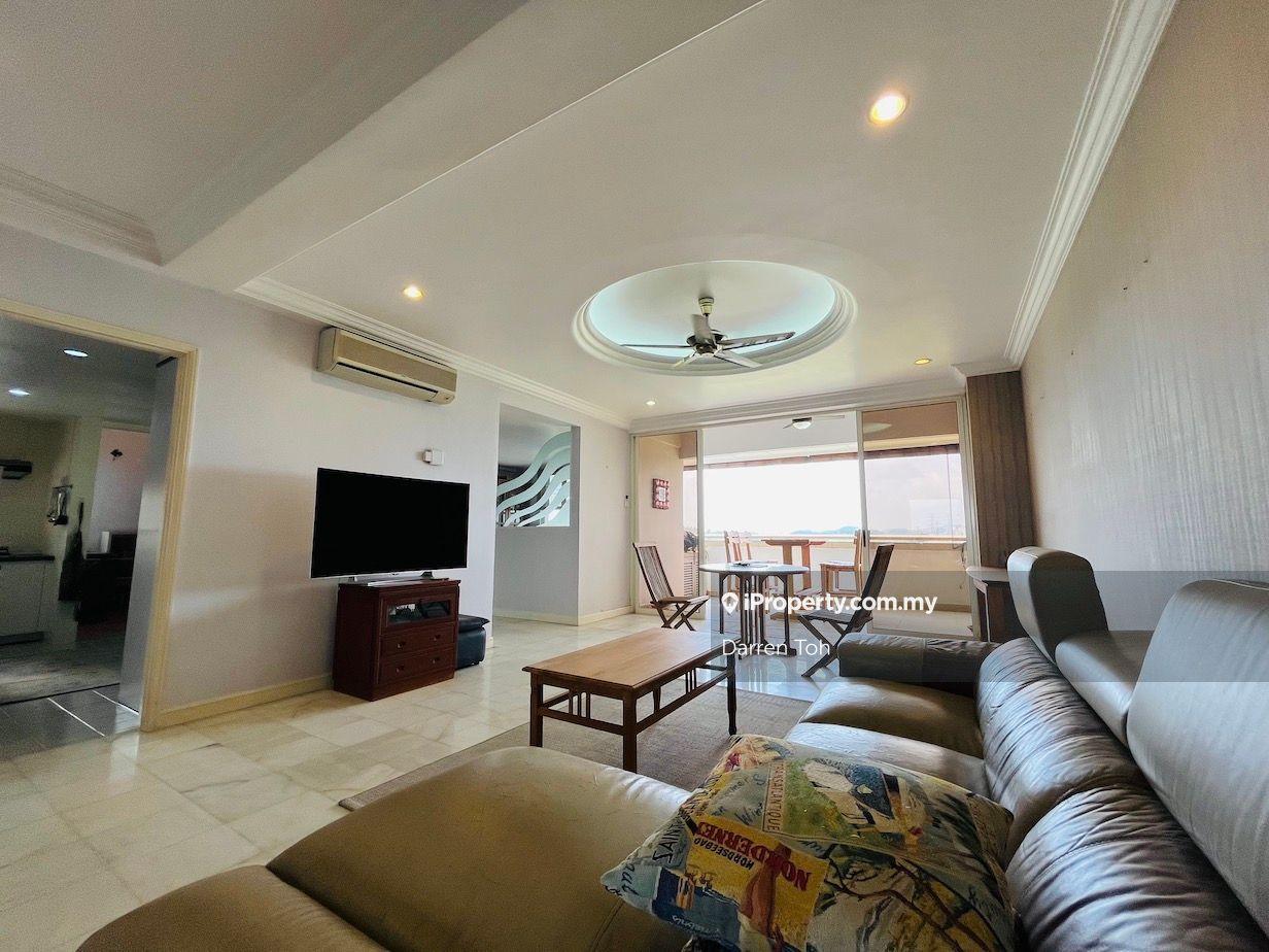Duplex Penthouse with Wide Golf and Lakeview