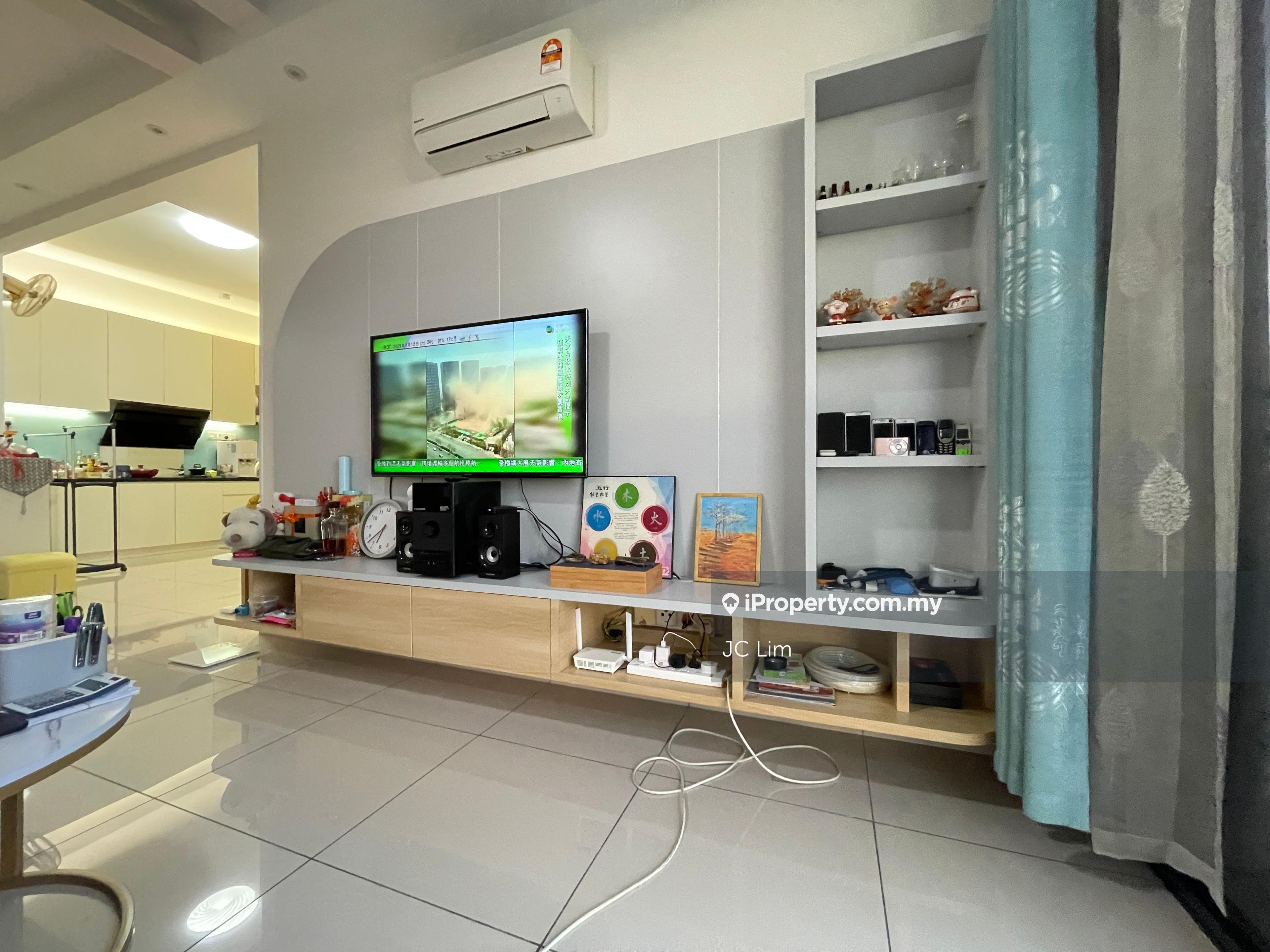 Fully renovated, unlock view, good condition