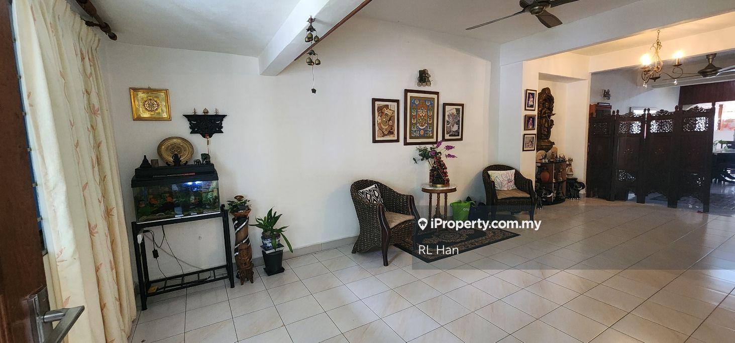 Fully extended unit, unblocked frontage & walking distance to Ss18 Lrt