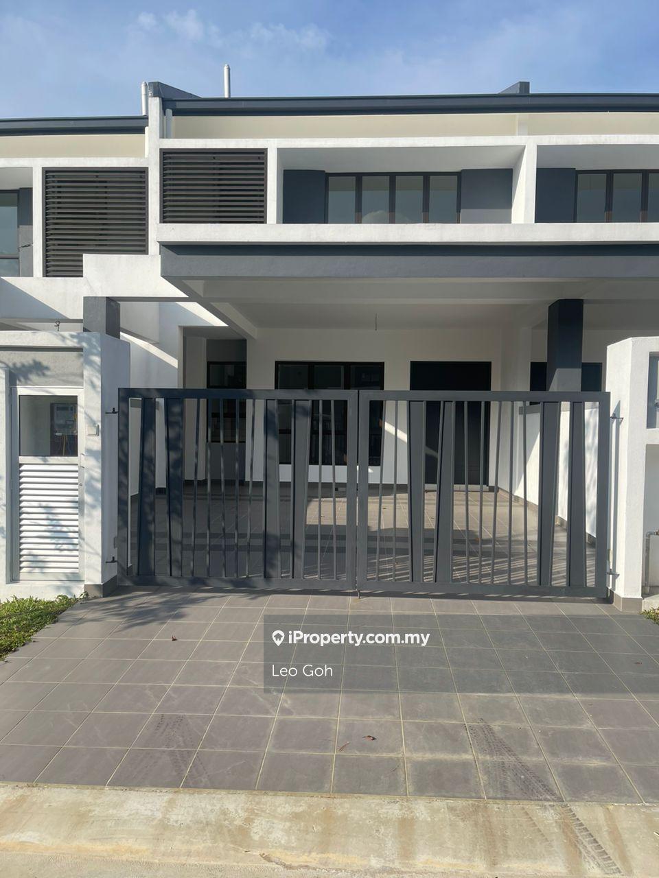 Rimbun jasmin seremban 2storey terrace 4b3br for sale