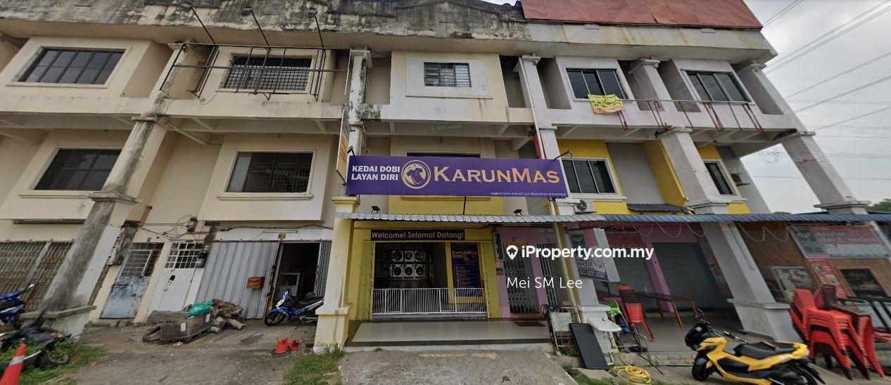 3,228 sqft Corner Kajang Desa Karunmas Ground & 1st Floor Shop Office