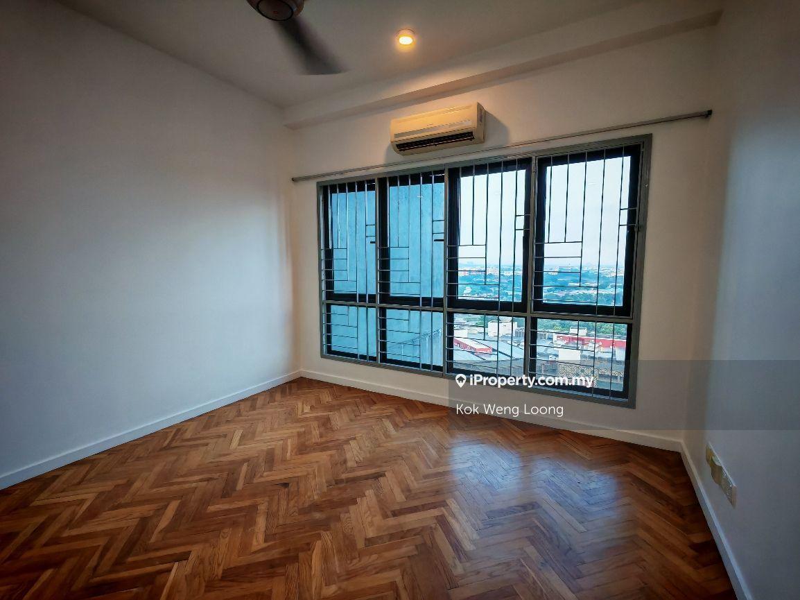 Serviced Residence for Sale 