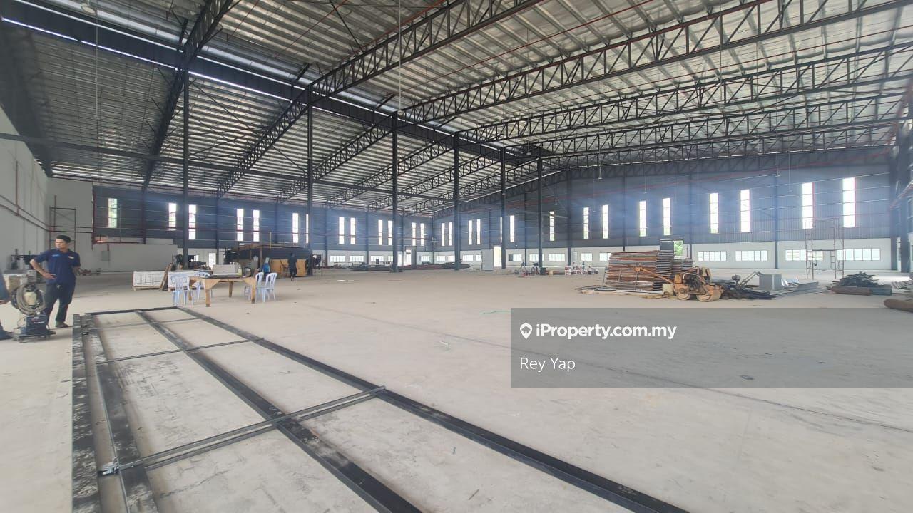 Nice and Brand New Factory