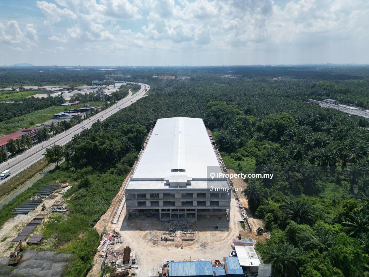3 Storey Semi D Factory ( 2 Units adjoining )