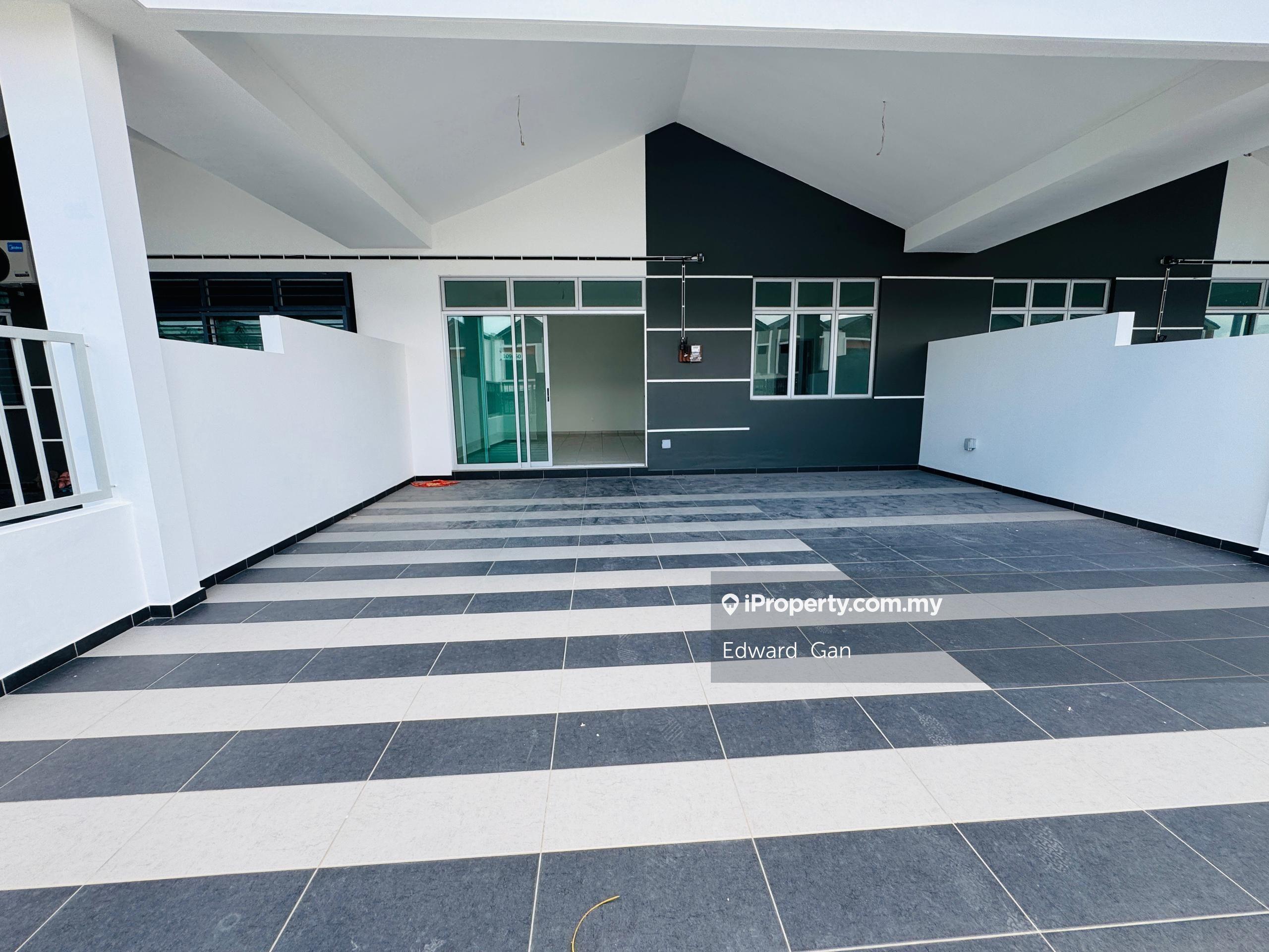 Single Storey House For Sale @ Bandar Putra Kulai (IOI Piccolo)