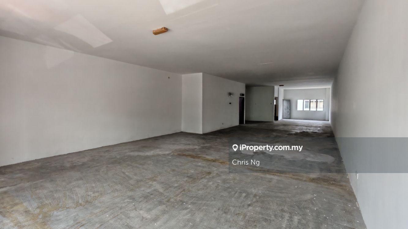 Facing Main Road First Floor Office Space Kemuning Utama 