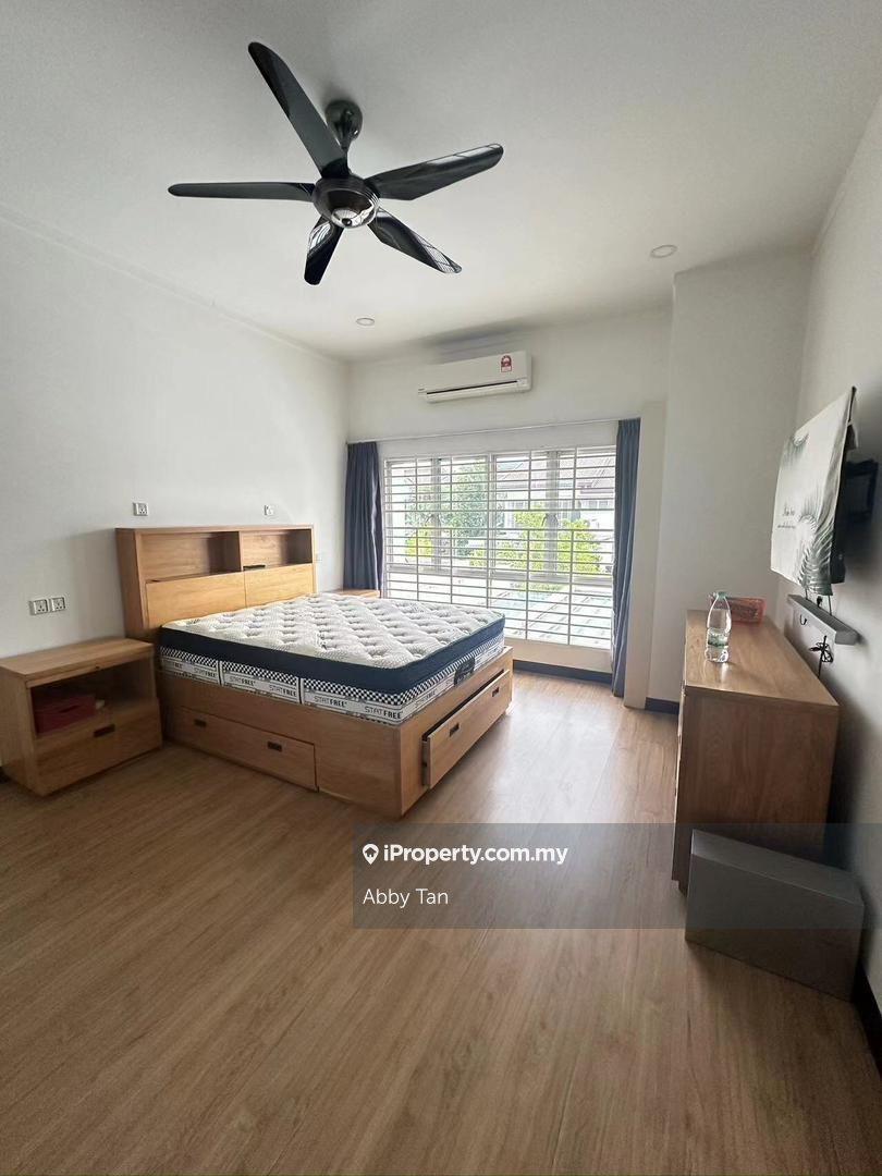 Bandar Ainsdale For Sale