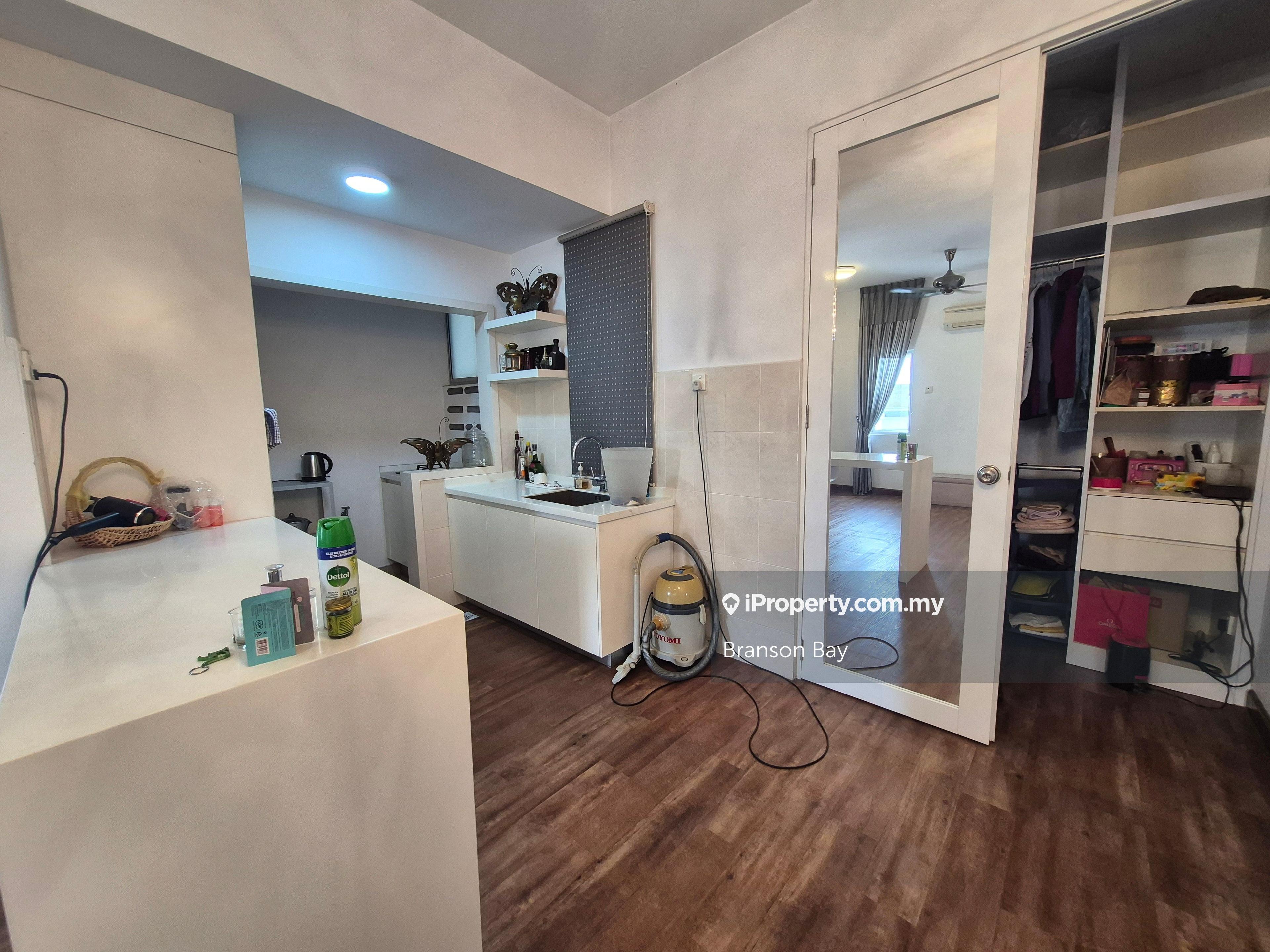 Well Maintained & Renovated Unit For Sale