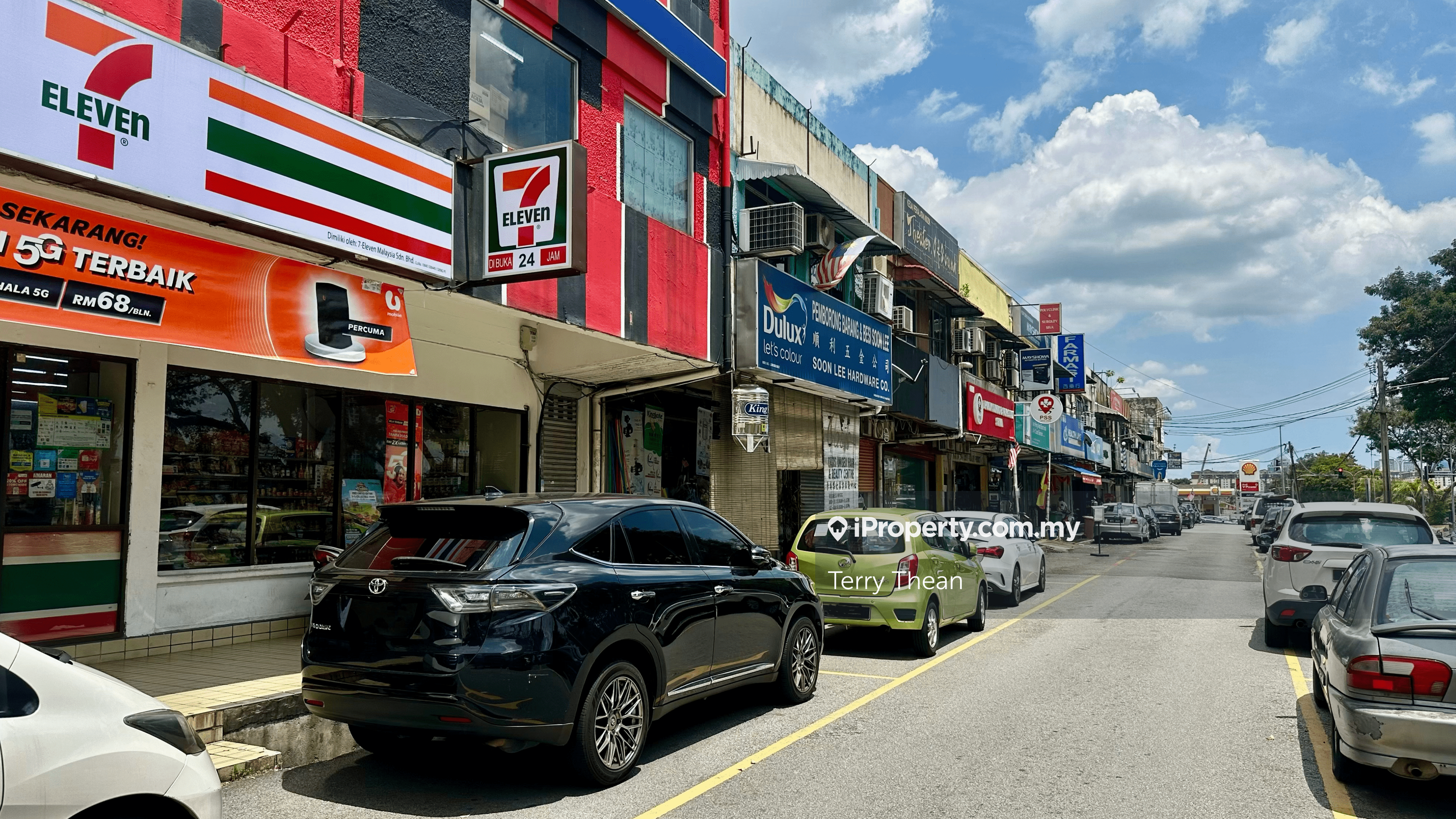 2 Storey Shop For Sale @ SS 3 PJ