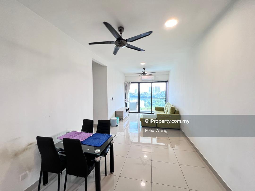 Skyvilla D'Island Condo Puchong For Rent Super Lake View