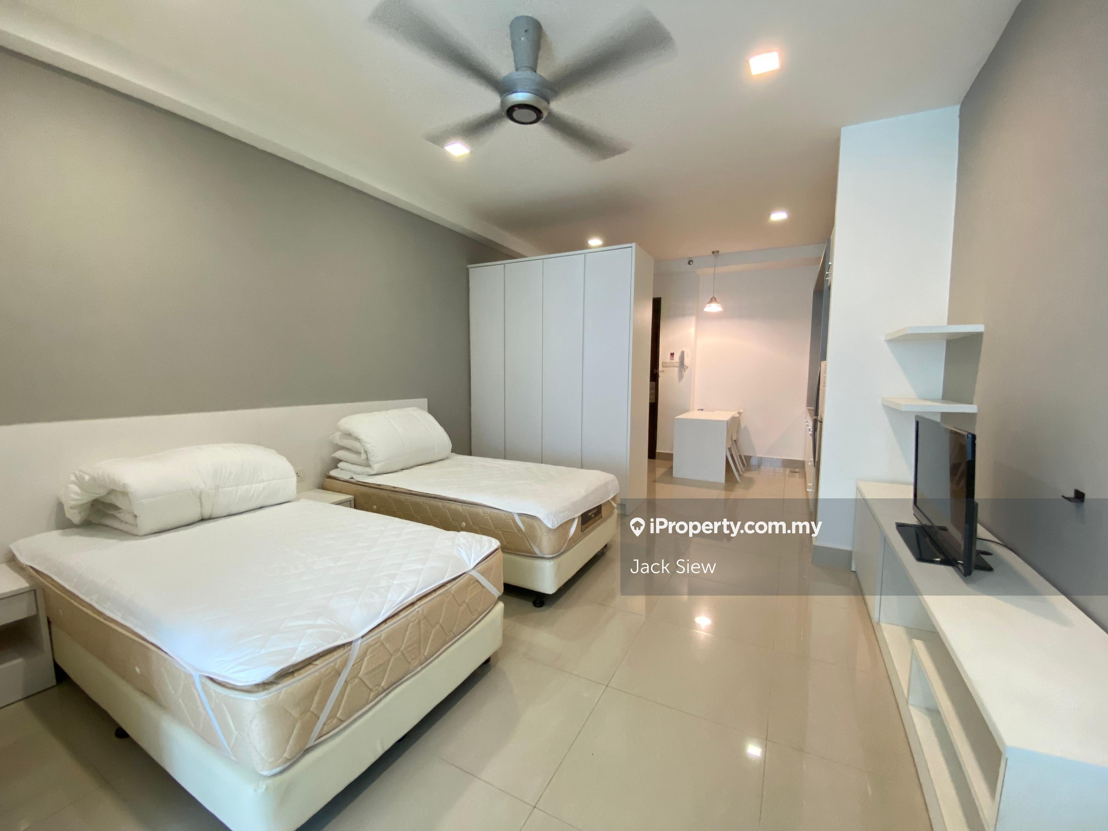Fully furnish studio for sale