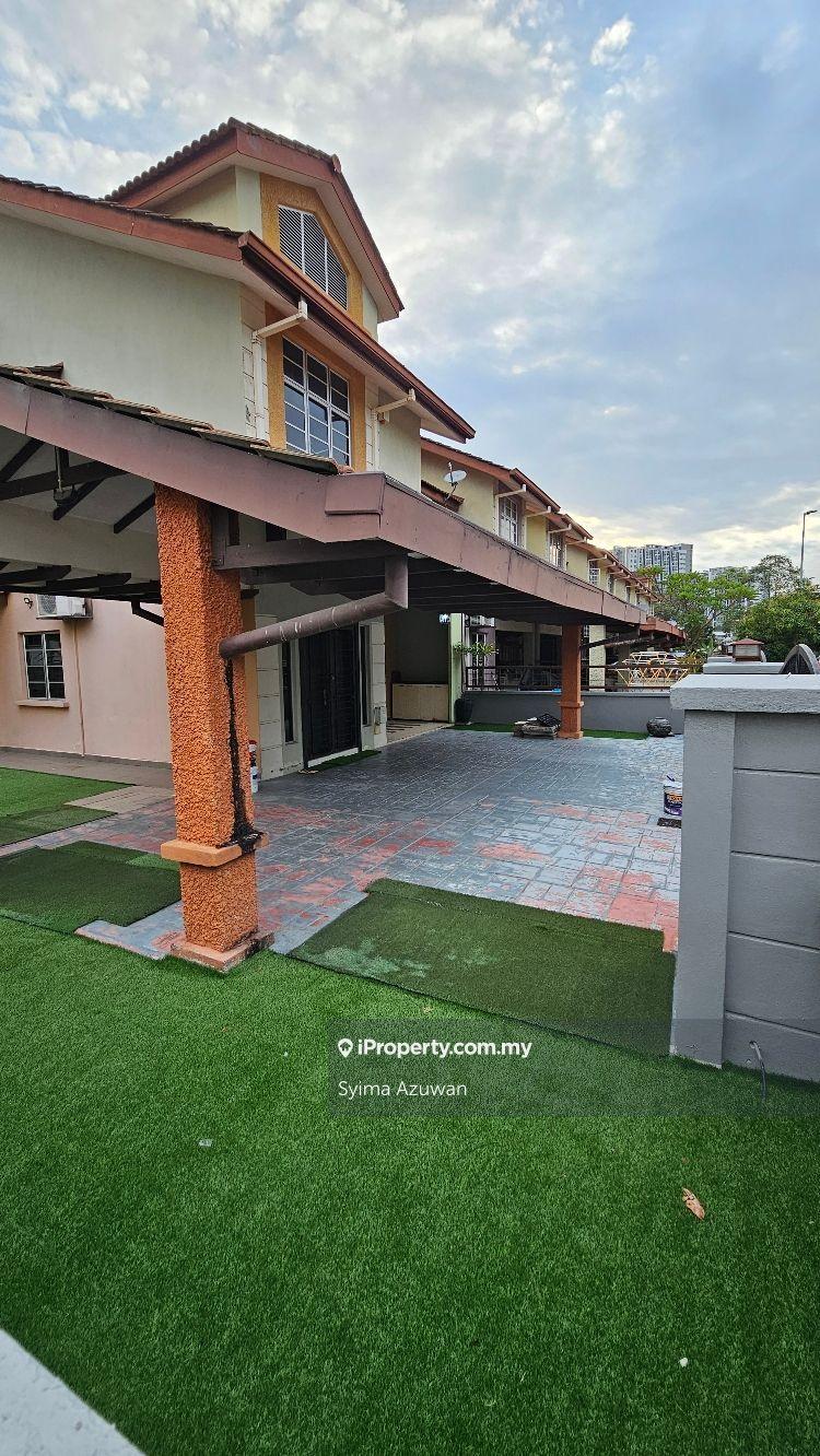 Corner unit Alstonia Denai Alam