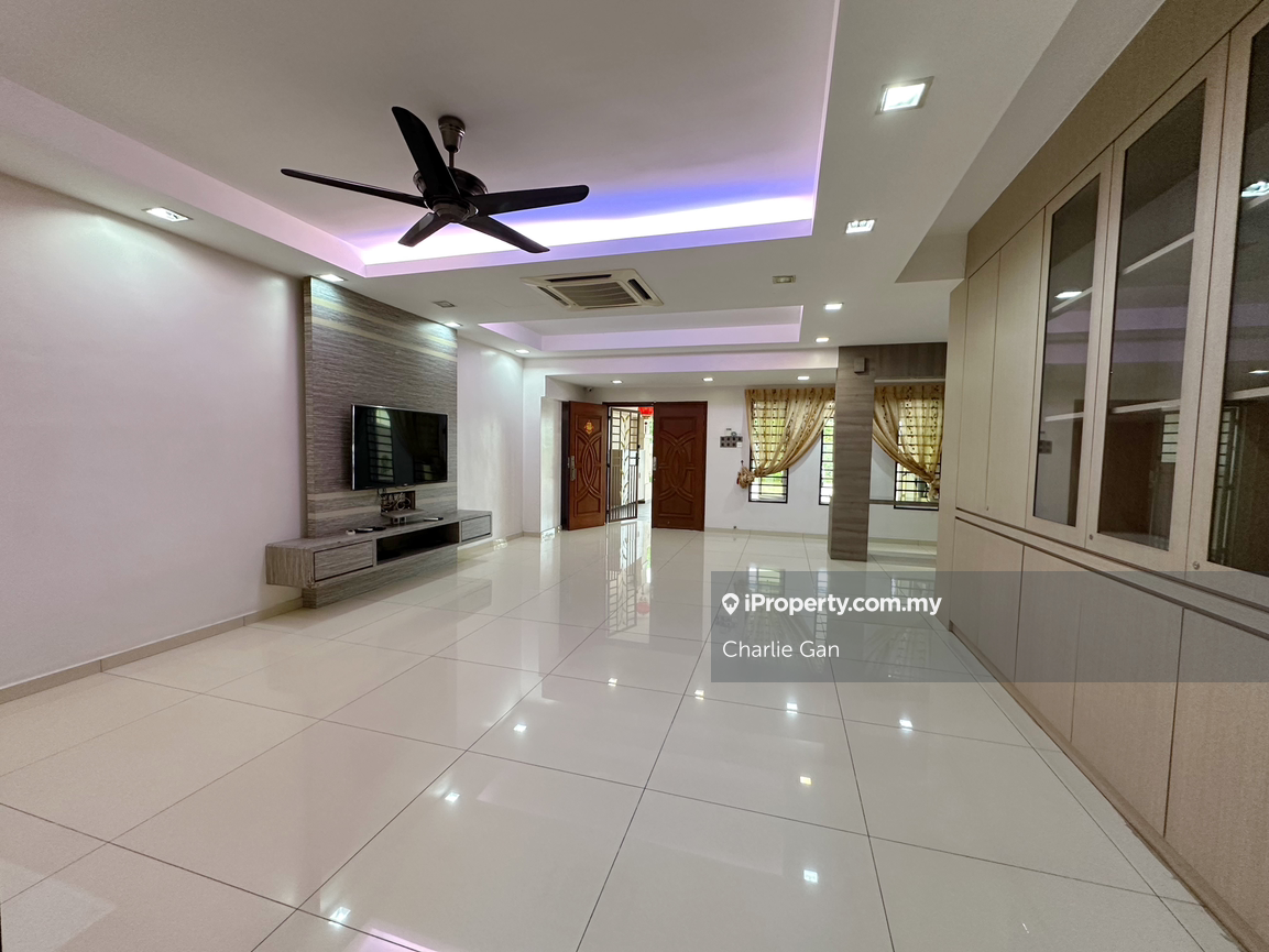Asura Bandar Bukit Tinggi Klang Fully Renovated House For Rent