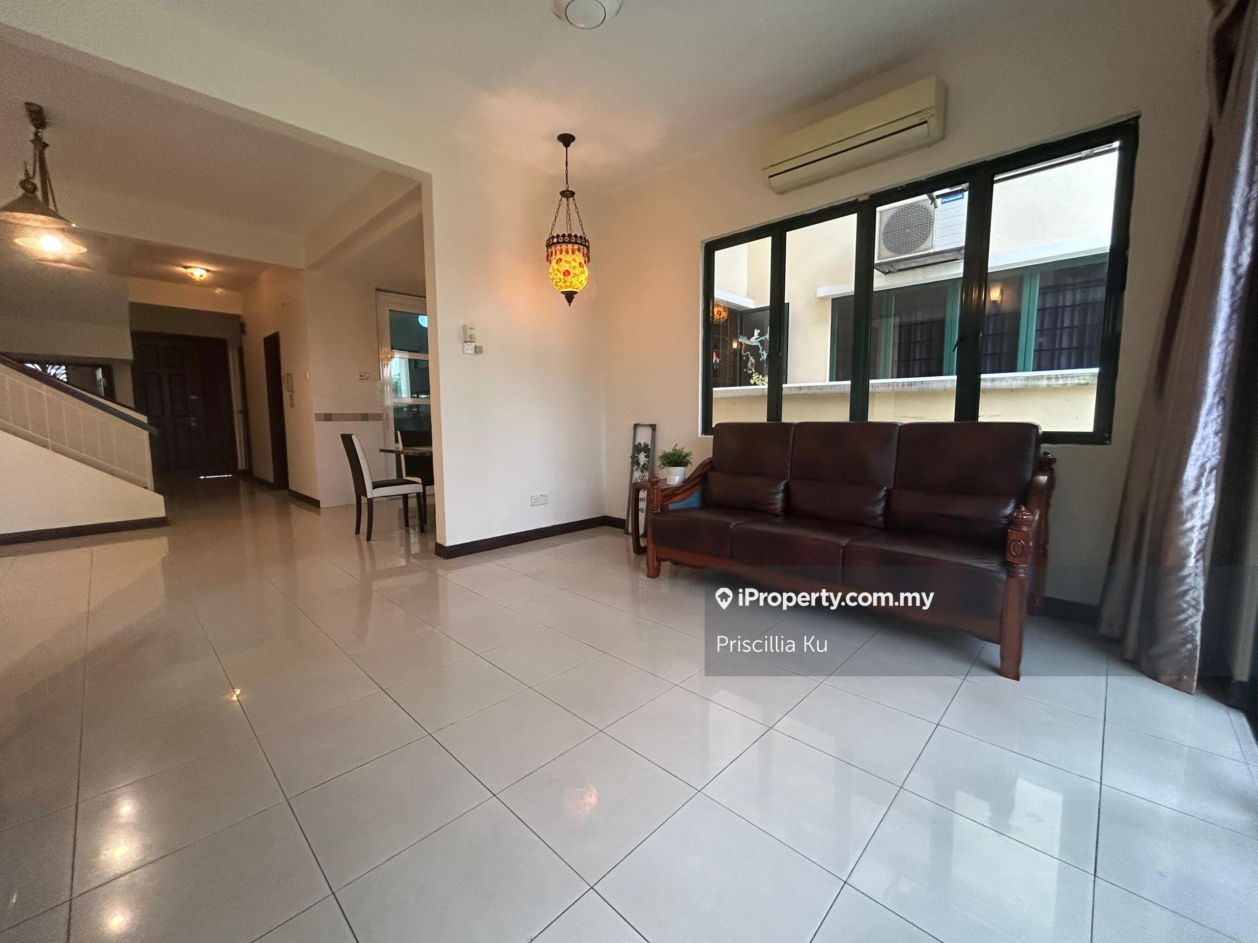 Nadia Resort Home - premium row!