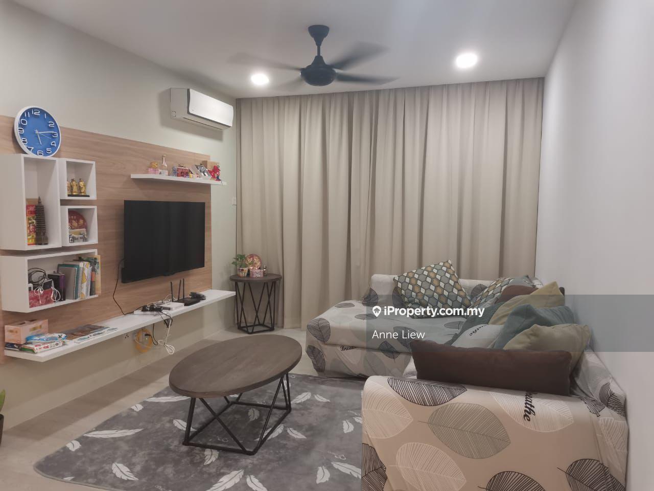 Fully Furnished, feels like landed, big balcony