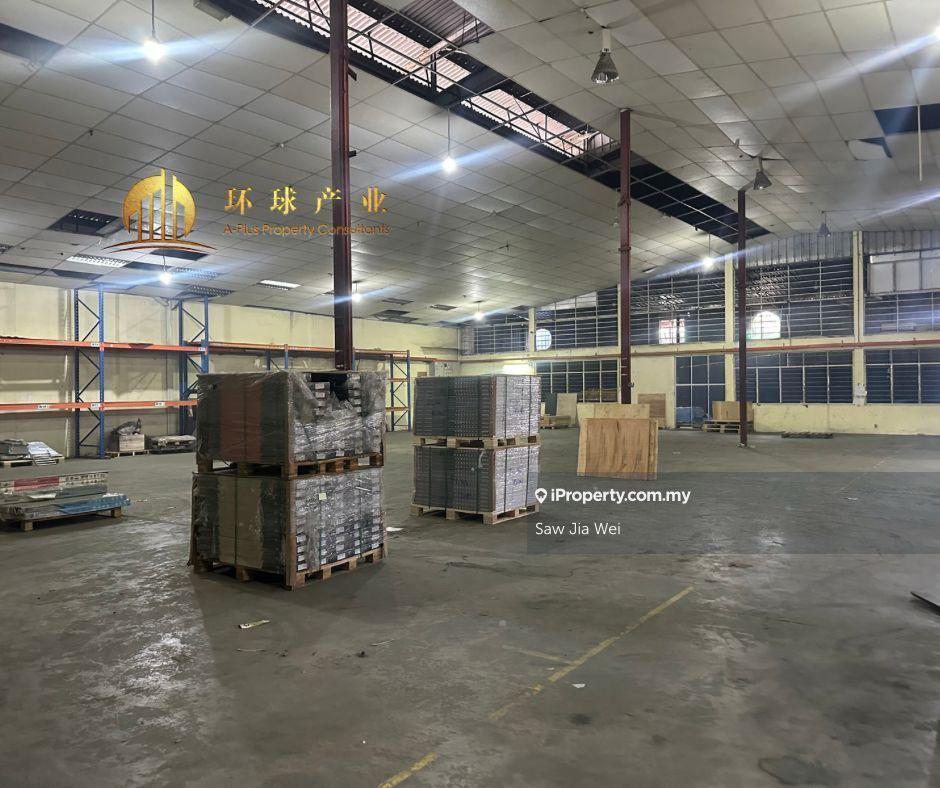 Perai 2 story semi-D factory for rent