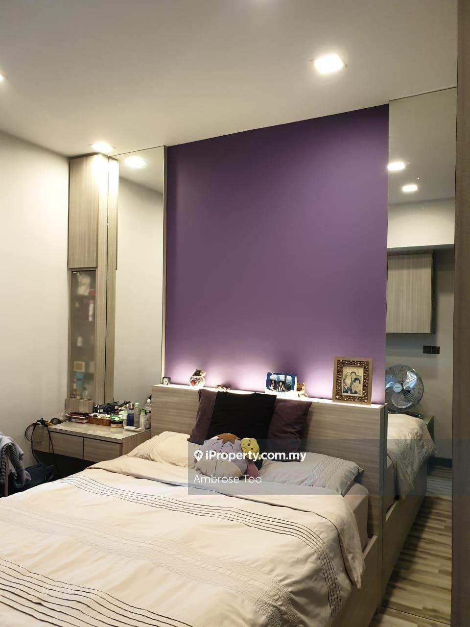 This is kiara ville 2495sqft rm1.8million sell with semi-furniture