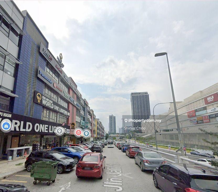 Facing Main Road, 4-Storey Shop Lot, Bukit Jalil, Kuala Lumpur