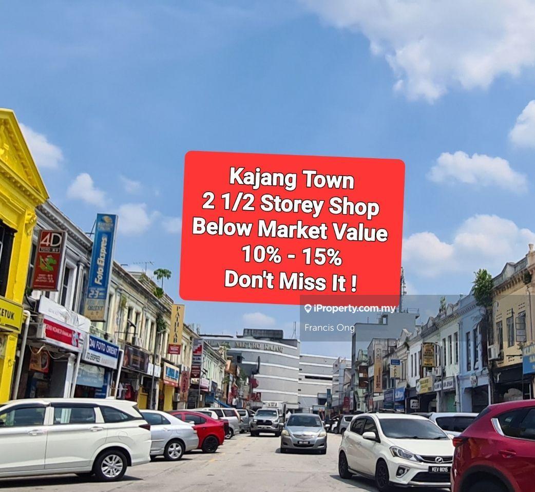 Jalan Sulaiman,Bandar Kajang 2 1/2 Storey Freehold Shop For Sale
