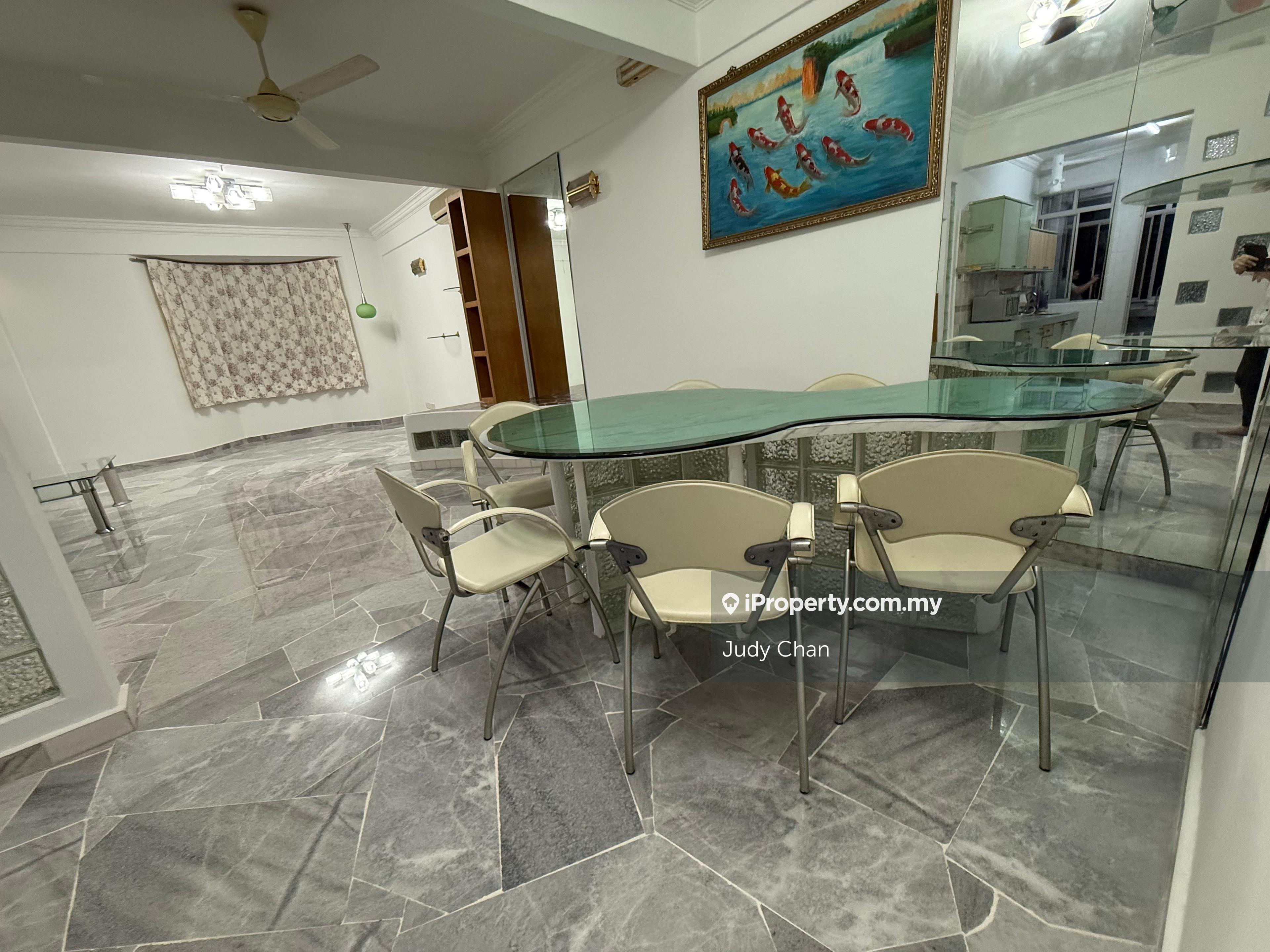 Goodyear Court 10 at Usj15 Subang Jaya Bu860sf Partially Furnished