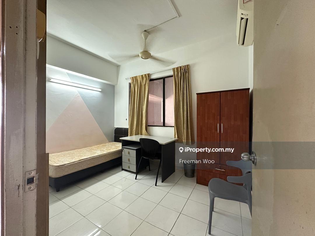 Sunway Lagoon View: Serene Living with a Scenic Touch