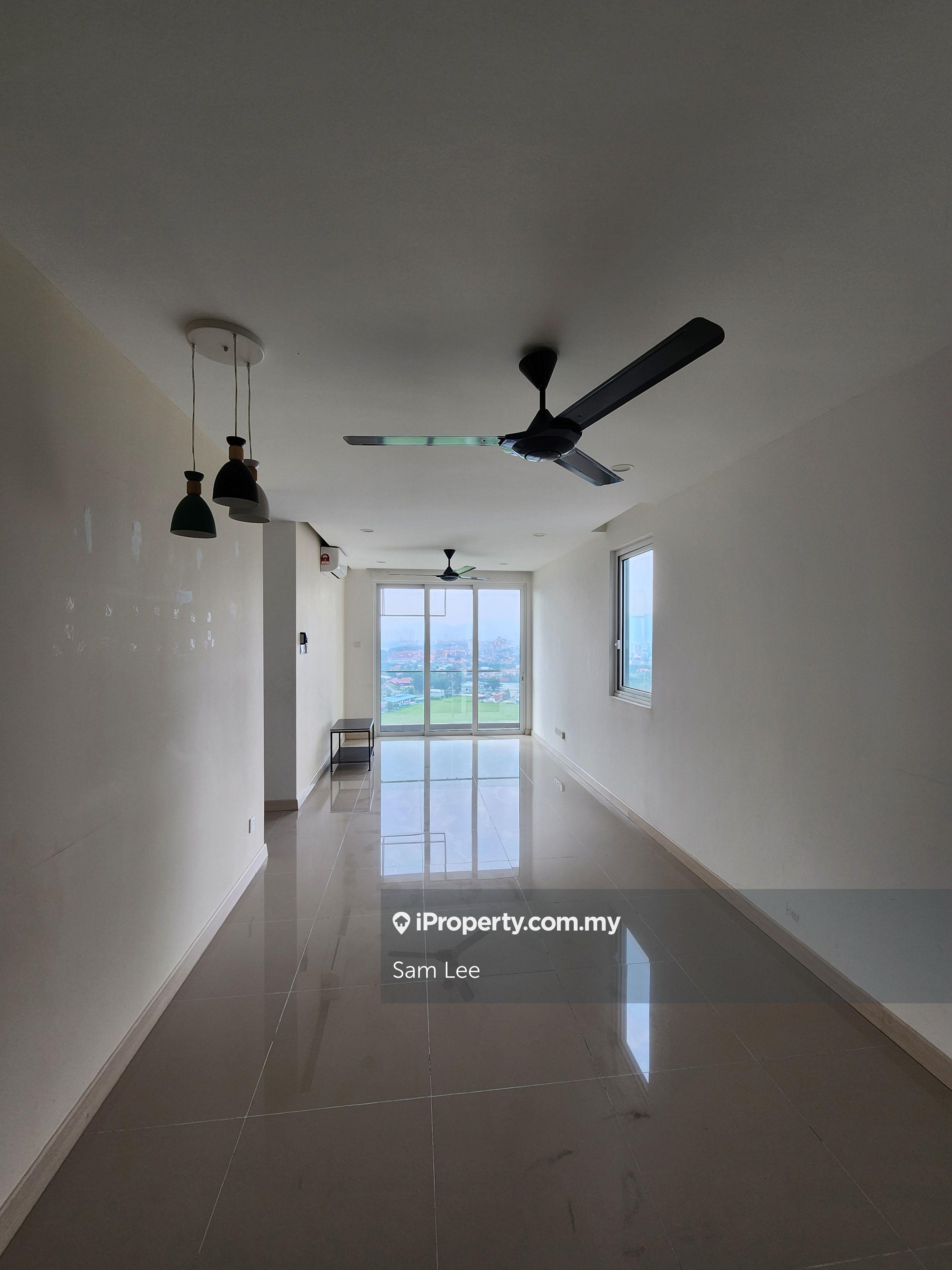 Corner Unit, Nice Unblock View, Renovated