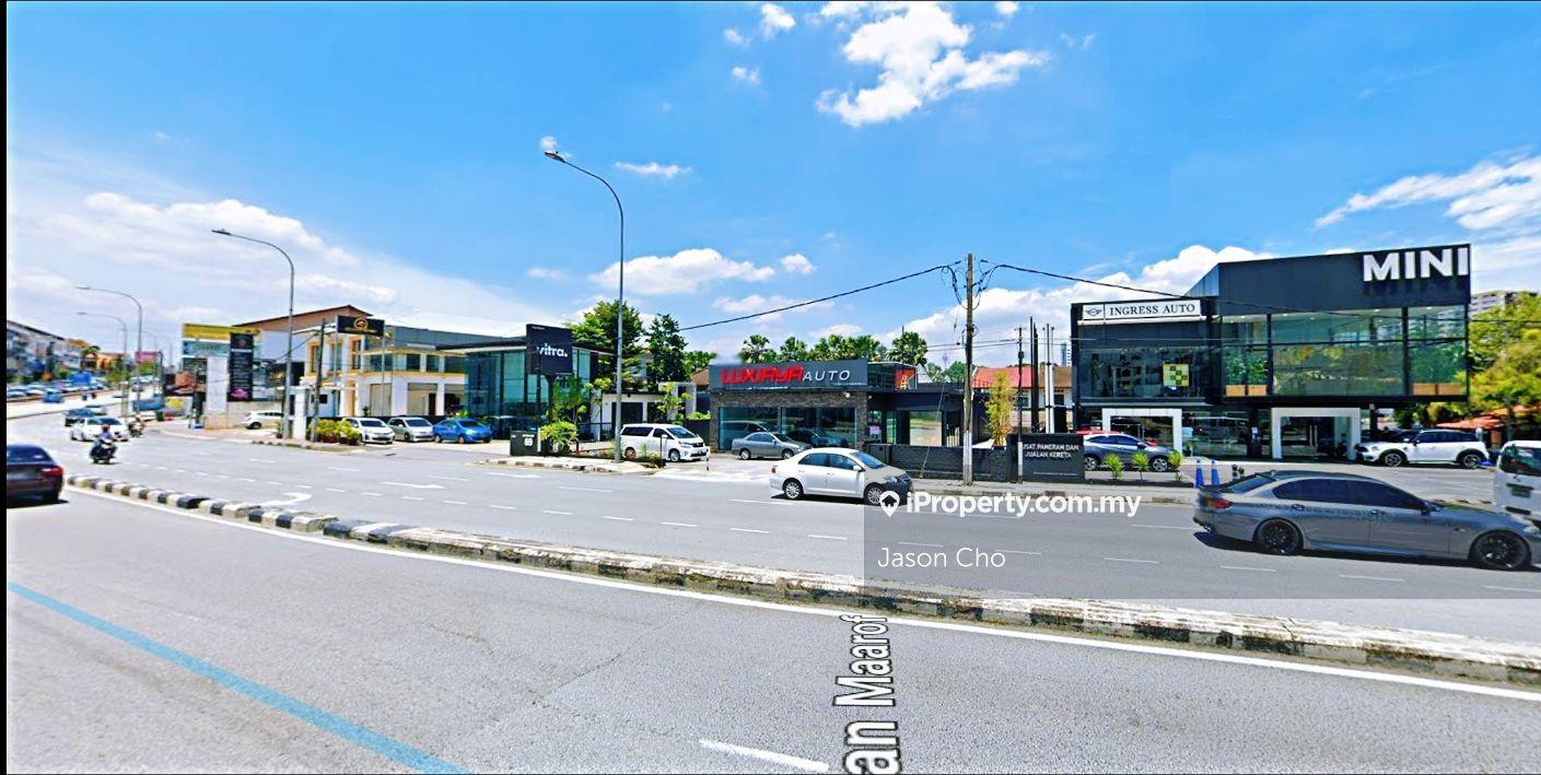 Exclusive well renovated commercial bungalow at Jalan Maarof