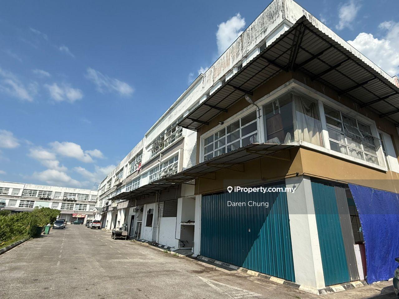 Emart Batu Kawa 3 Storey Shoplot for sale