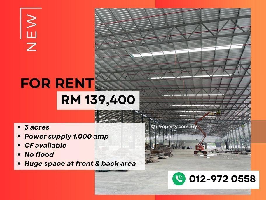 100% no flood (Huge place front and back)