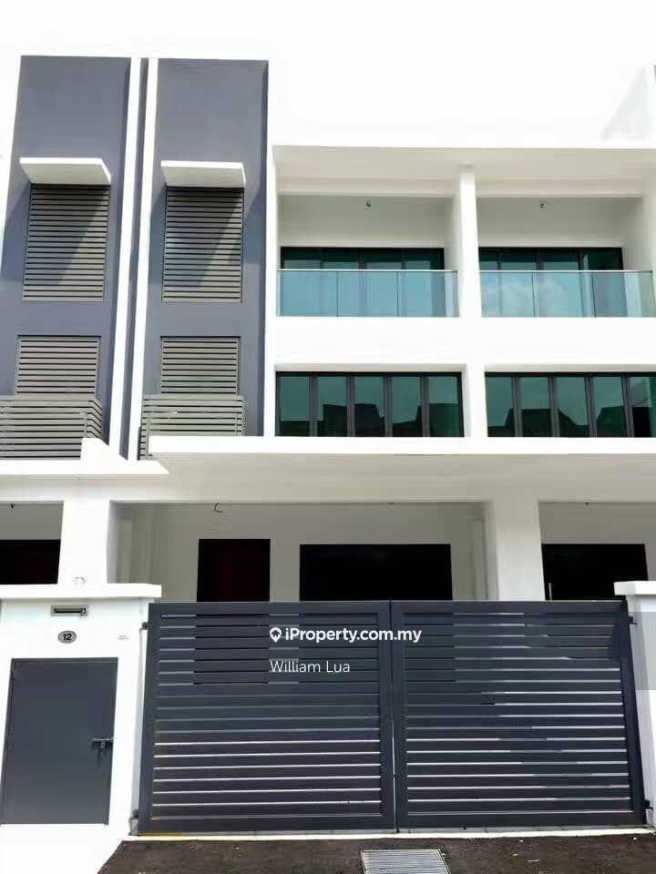 3 storey Super-link Terrace, Taman Setapak Ria