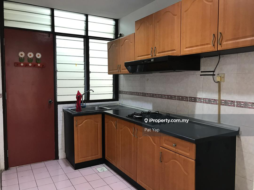 Court 10 Subang Perdana Good Year Court