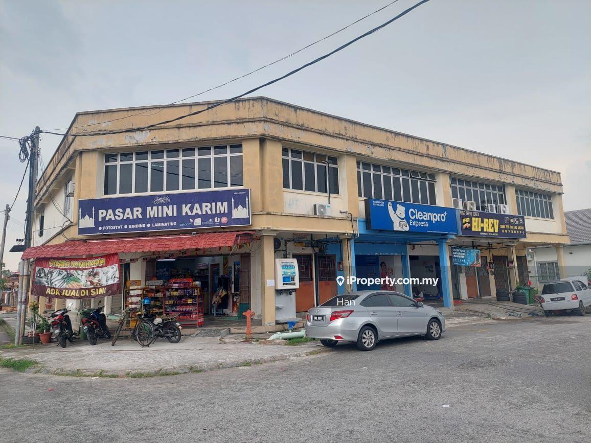2 Sty Shop Lot For Sale