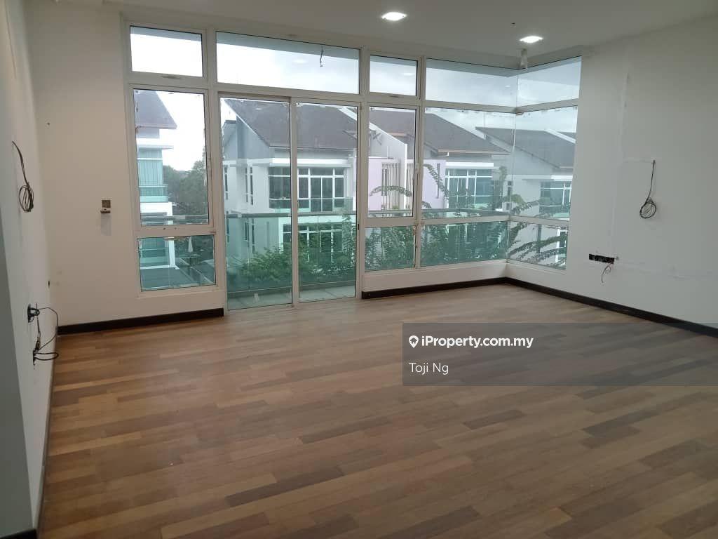 Below Market Value. Extended 3 Storey Semi D, Ambrosia, Bandar Kinrara