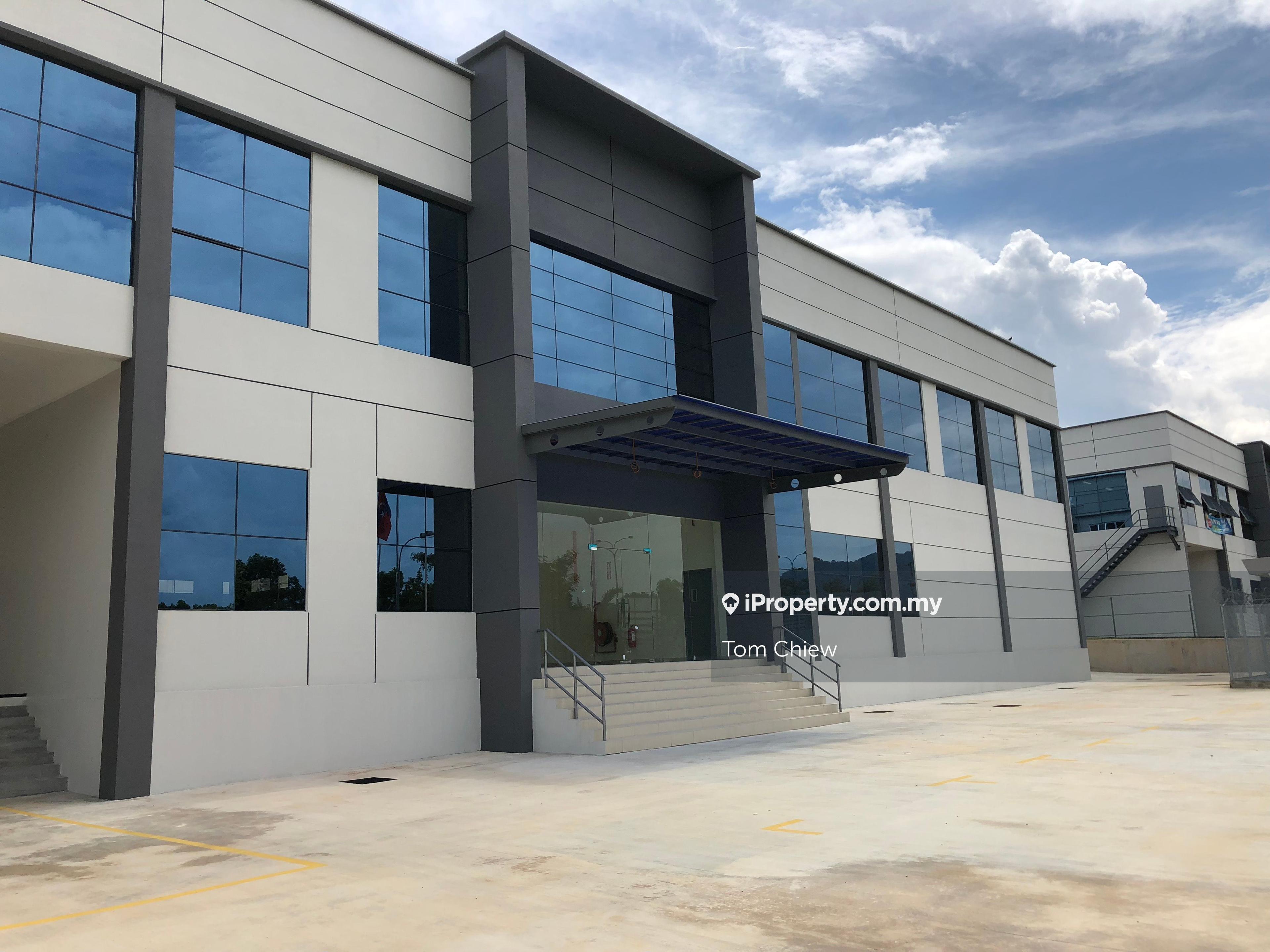 Senai Seelong Design And Suit Detached Factory