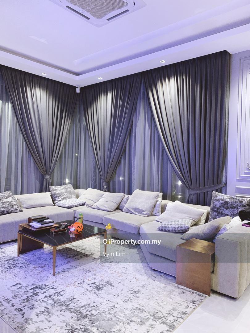 Modern Renovated Semi D with private lift swimming pool for sale