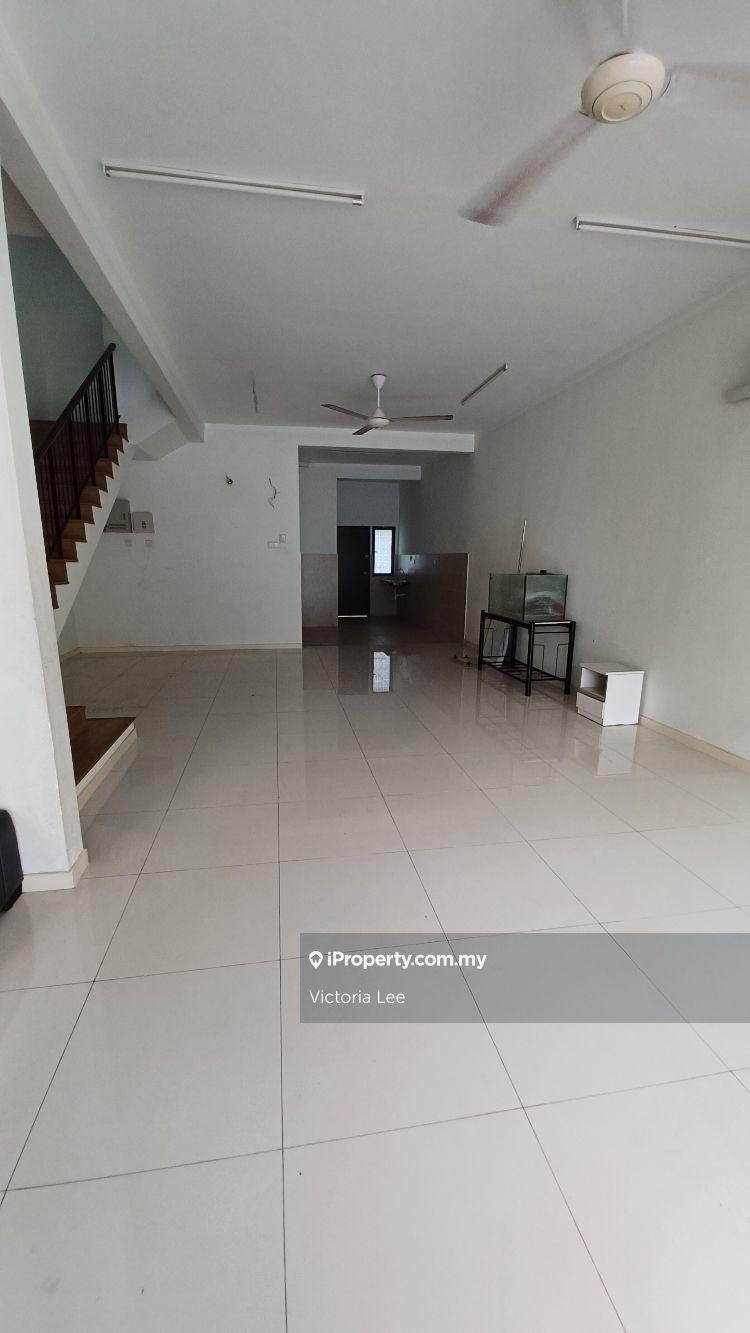 Double storey with gated and guarded for rent