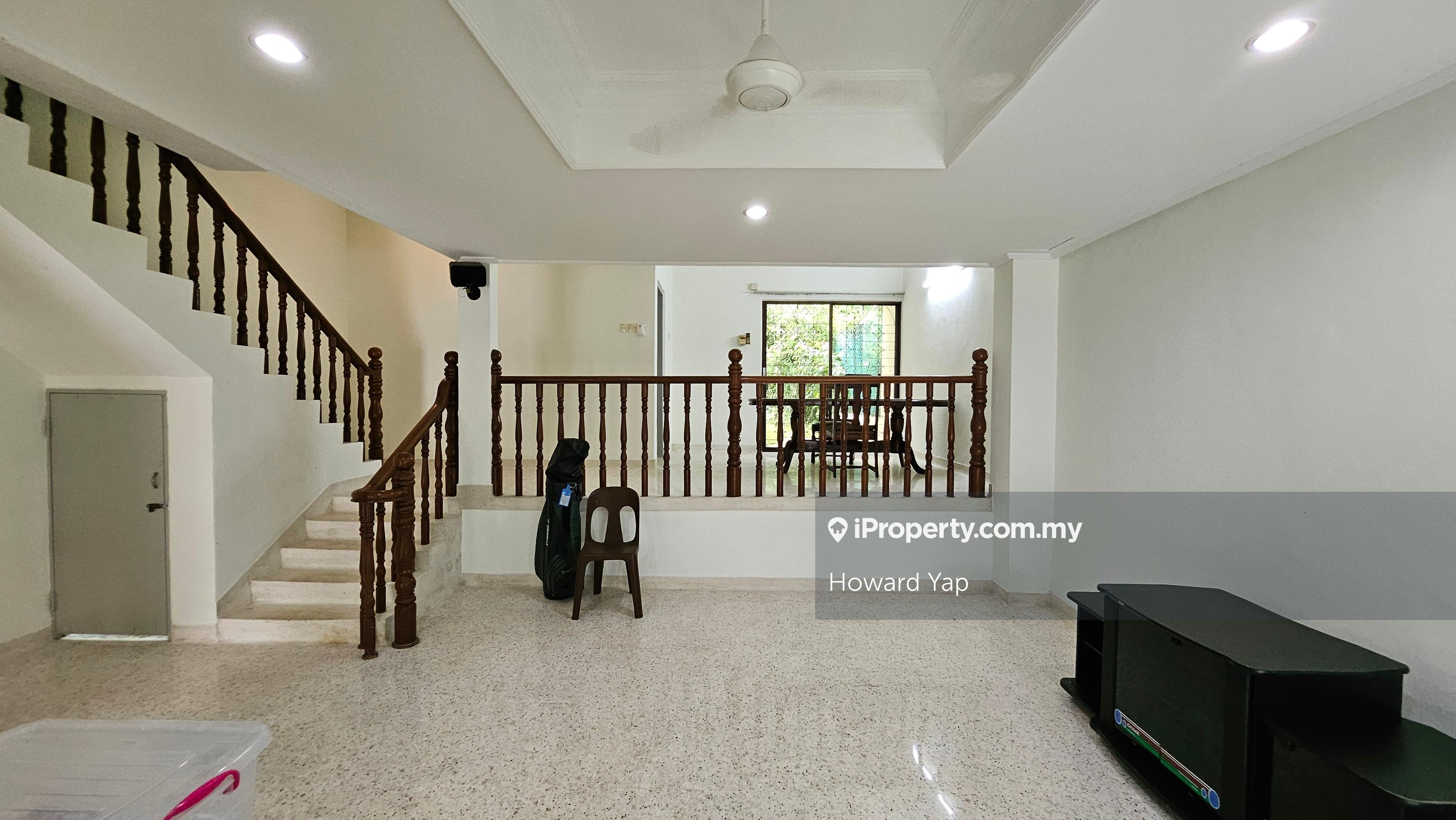 Newly Refurbished. Move in condition. See to believe 