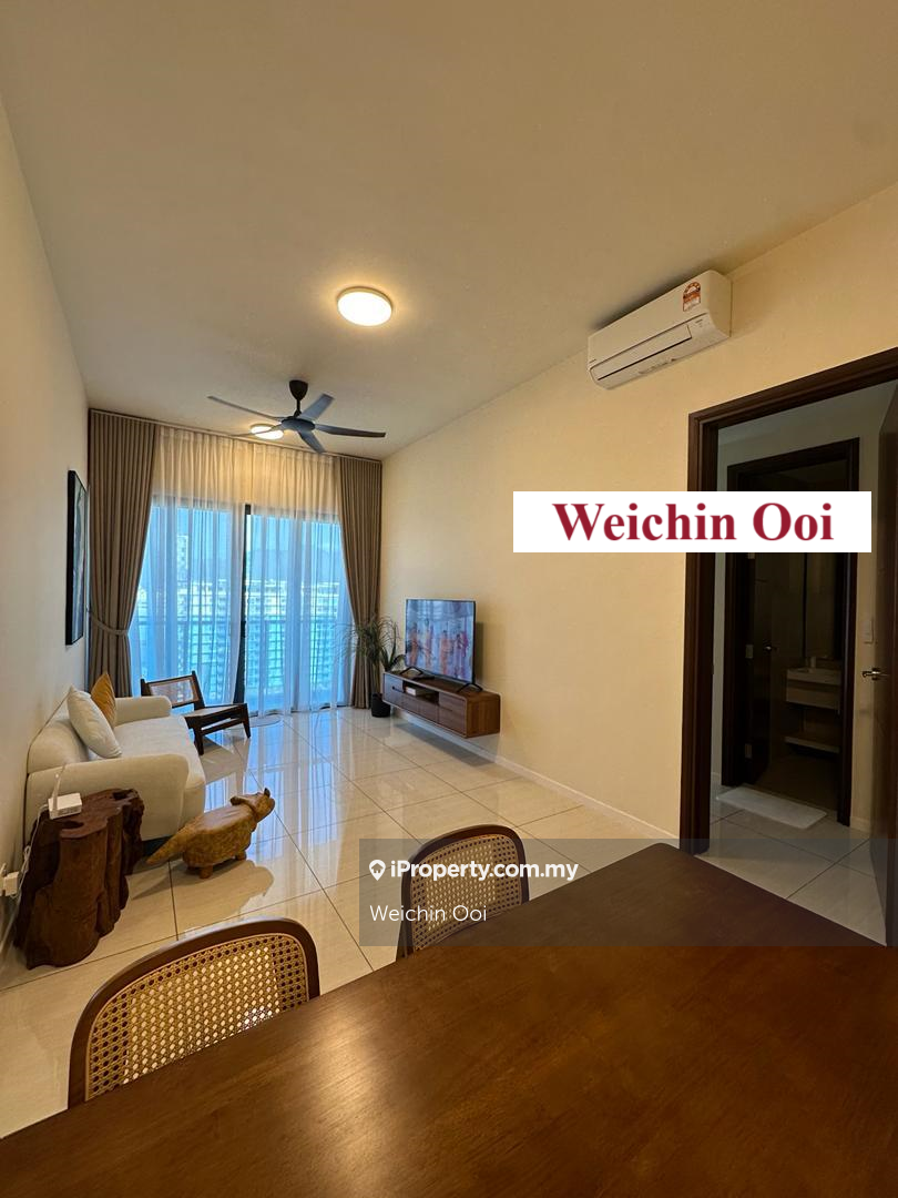 Queens Residences 950sf City View Unit For Rent