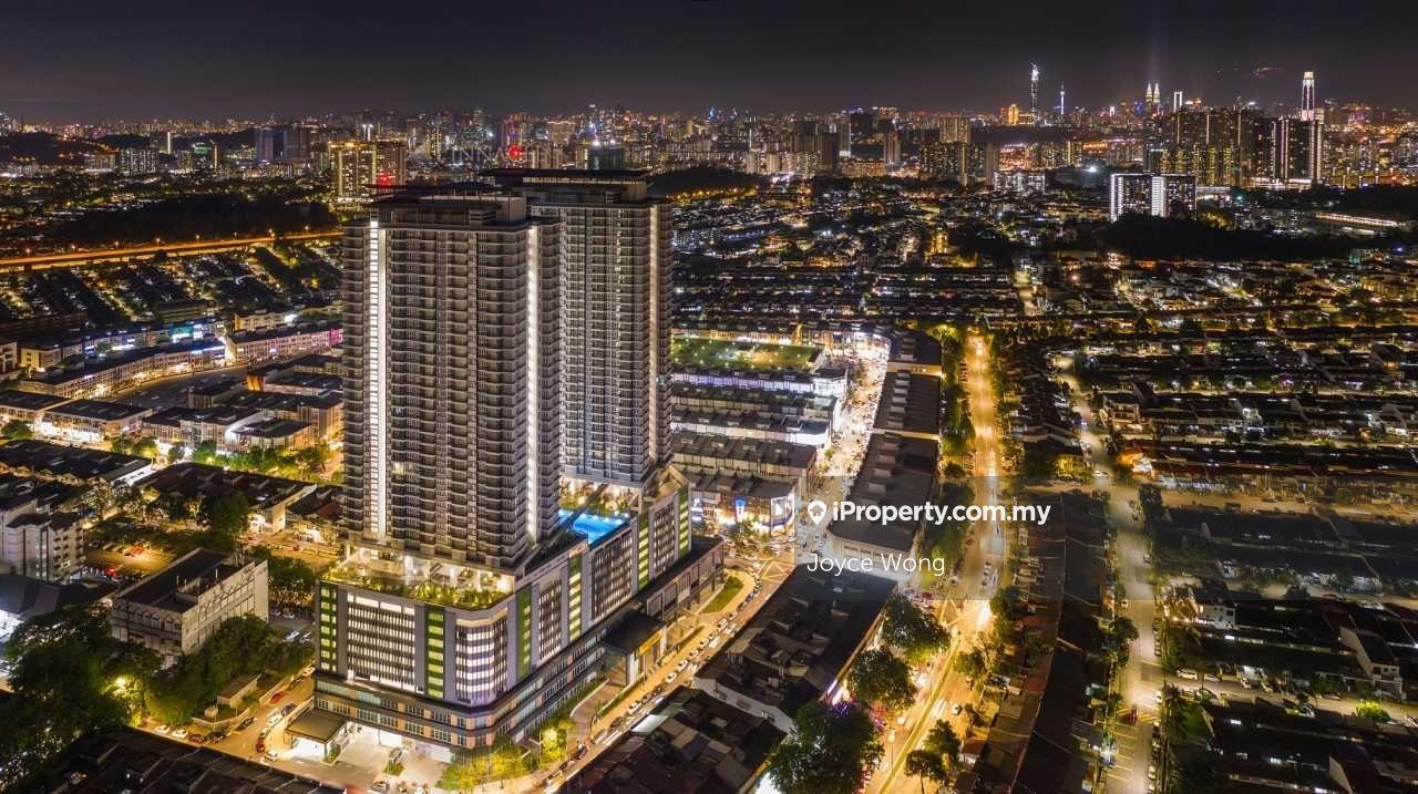 Pinnacle sri petaling for sell, condo sri petaling for sell