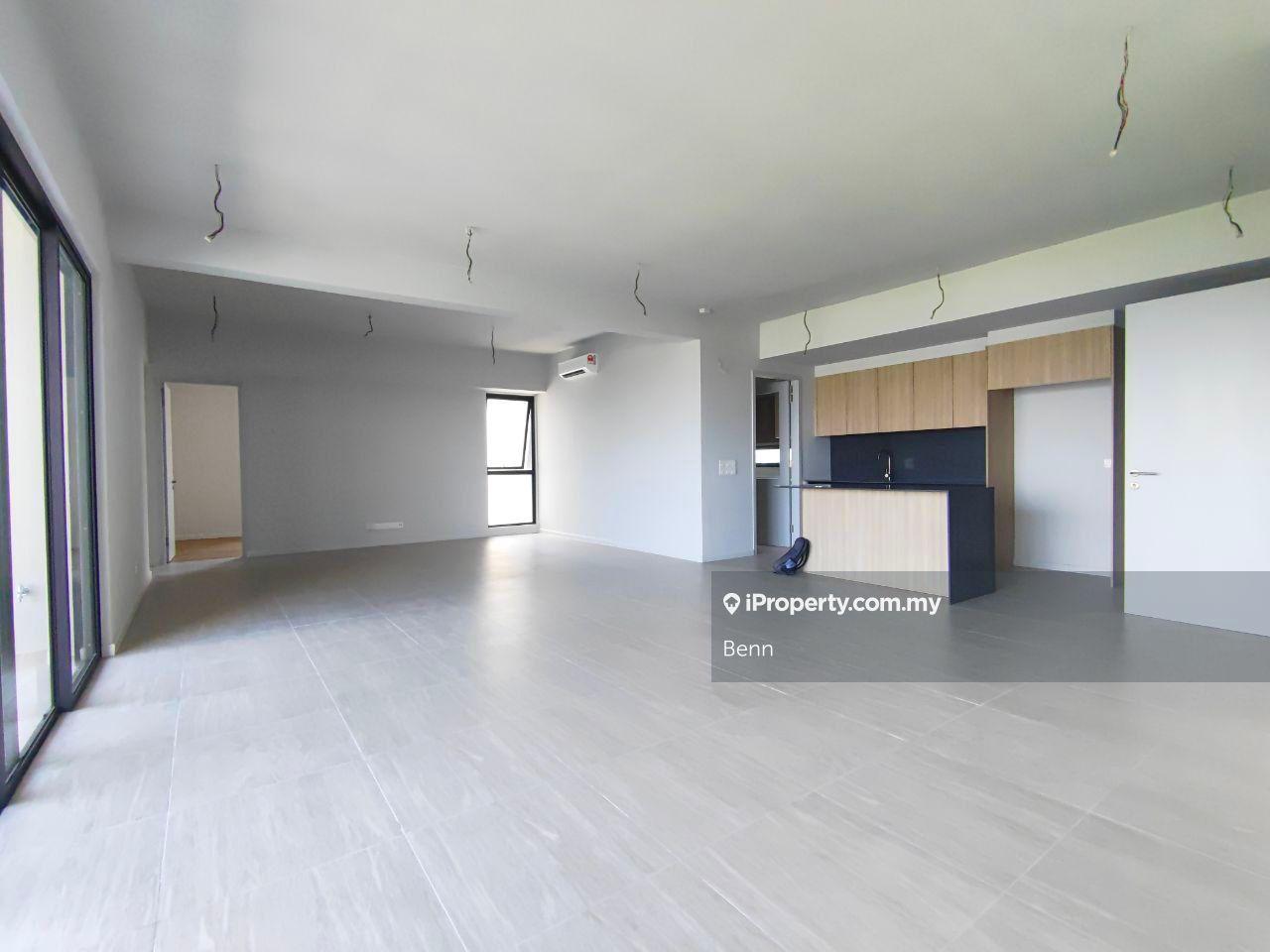 Utamara Boutique Residences Bran New Dual Key unit For Sale