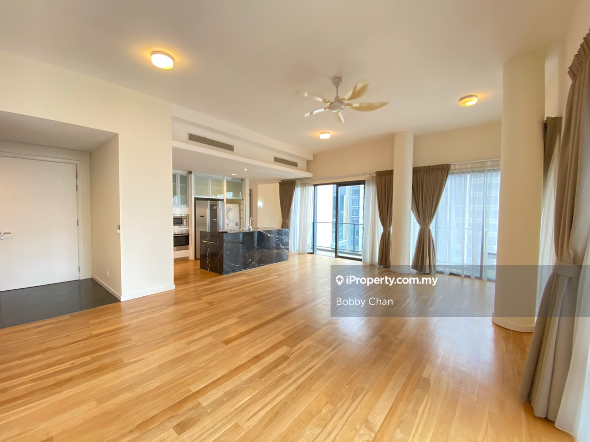 Klcc view condo in Cbd kl