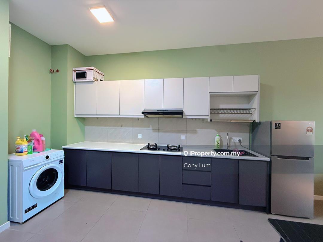 Nice unit condition, brand new furnished